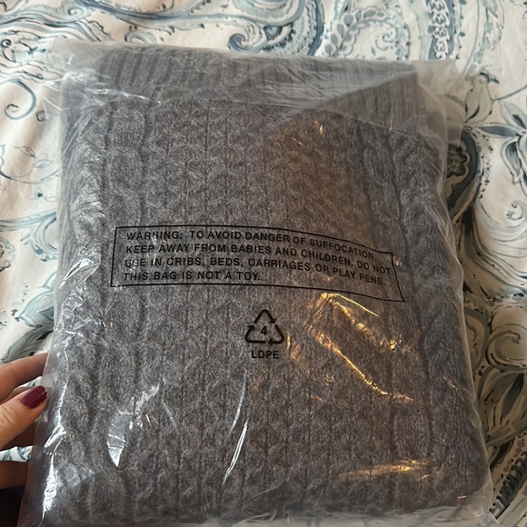 NWT🚀 Men's Shetland Wool Cable Sweater size L - Picture 5 of 10